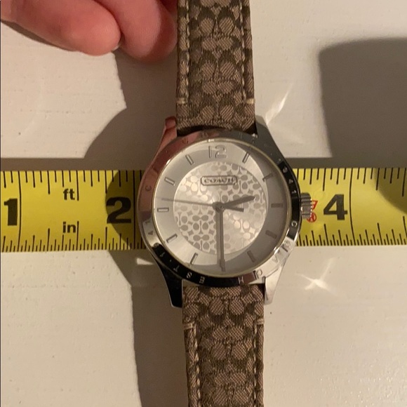Coach Watch - Picture 5 of 7